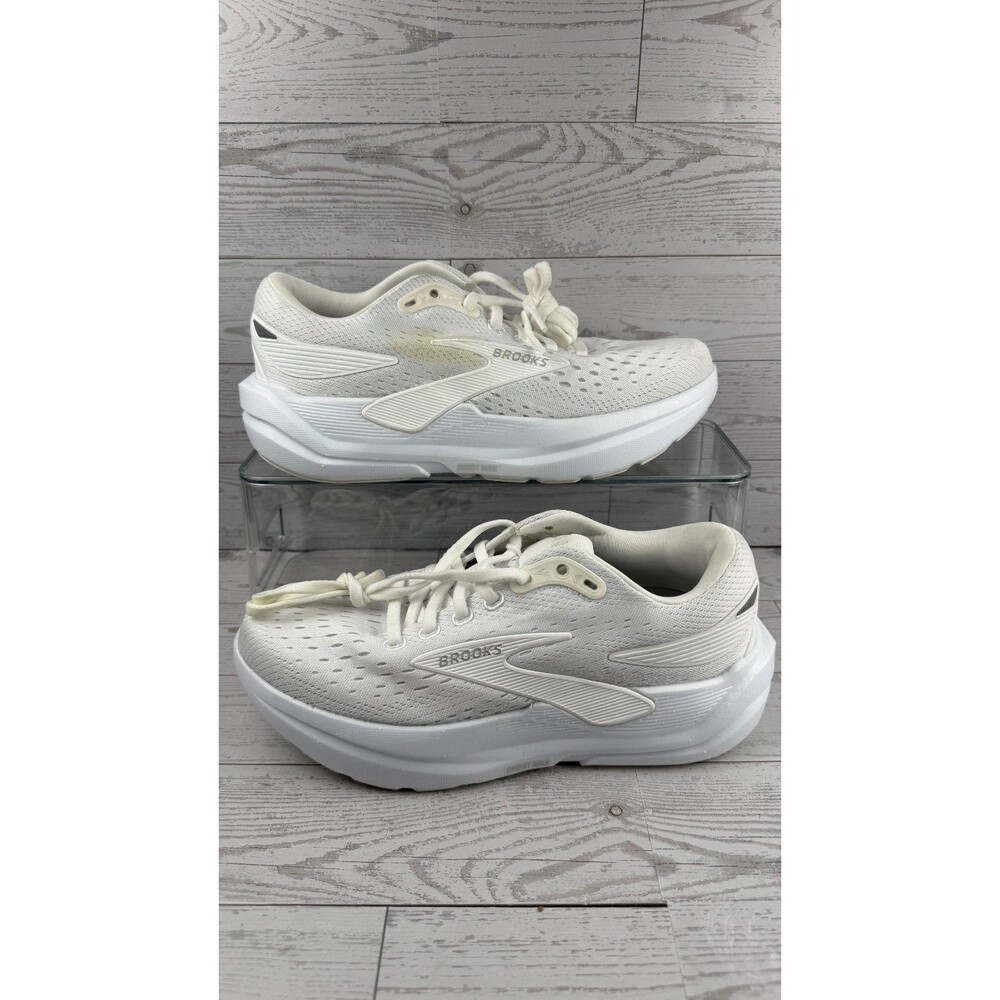 Brooks Ghost 3 Max 1204571B142 White 7B Womens Sneakers Road Running Shoes #353